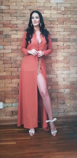 Helen Ganzarolli feet photo thumbnail