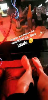 Helen Ganzarolli feet photo thumbnail