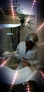 Helen Ganzarolli feet photo thumbnail