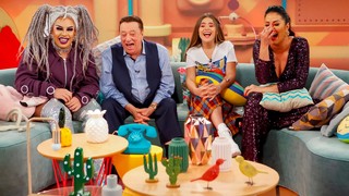 Helen Ganzarolli feet photo thumbnail