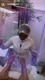 Helen Ganzarolli feet photo thumbnail