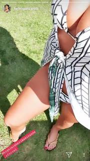 Helen Ganzarolli feet photo thumbnail