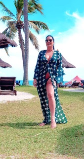 Helen Ganzarolli feet photo thumbnail