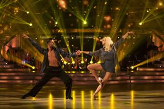 Helen George feet photo 4