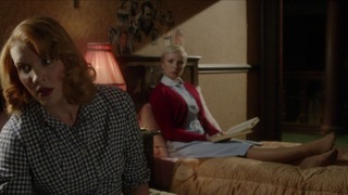 Helen George feet photo 3