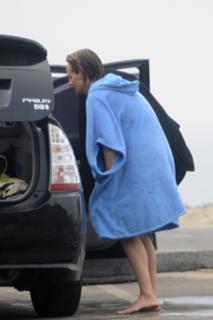 Helen Hunt feet photo thumbnail