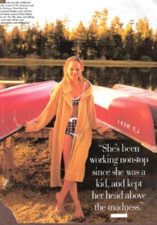 Helen Hunt feet photo thumbnail