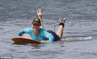 Helen Hunt feet photo thumbnail