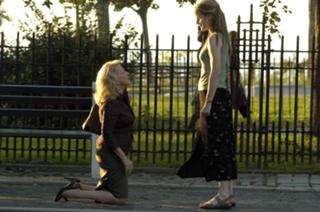 Helen Hunt feet photo thumbnail