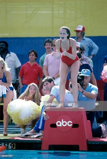 Helen Hunt feet photo thumbnail