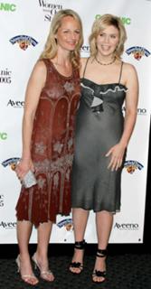 Helen Hunt feet photo thumbnail