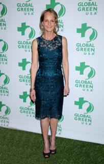 Helen Hunt feet photo thumbnail