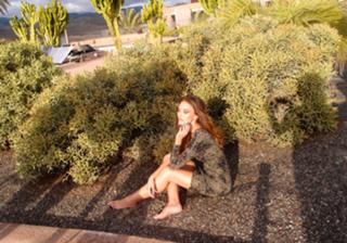 Helen Lindes feet photo 8