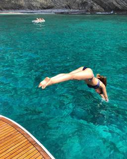 Helen Lindes feet photo 7