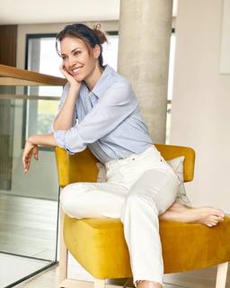 Helen Lindes feet photo 17