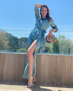 Helen Lindes feet photo 9