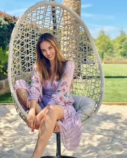Helen Lindes feet photo 20