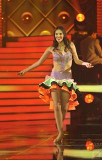 Helen Lindes feet photo 12