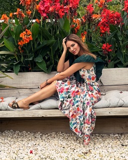 Helen Lindes feet photo 19