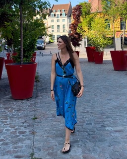 Helen Lindes feet photo 16