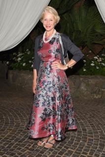 Helen Mirren feet photo thumbnail