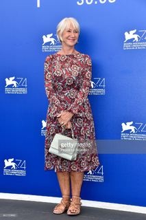 Helen Mirren feet photo thumbnail