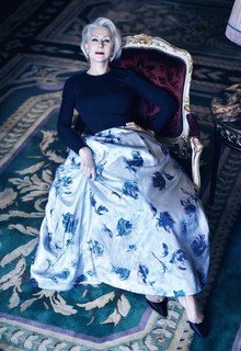 Helen Mirren feet photo thumbnail