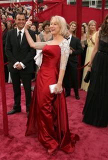 Helen Mirren feet photo thumbnail
