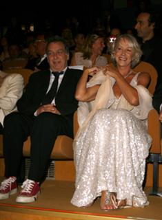 Helen Mirren feet photo thumbnail
