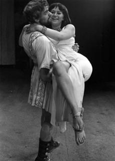 Helen Mirren feet photo thumbnail