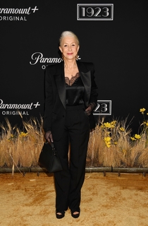 Helen Mirren feet photo thumbnail
