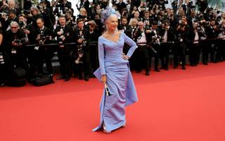 Helen Mirren feet photo thumbnail
