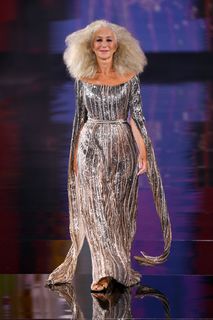Helen Mirren feet photo thumbnail