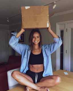 Helen Owen feet photo 20