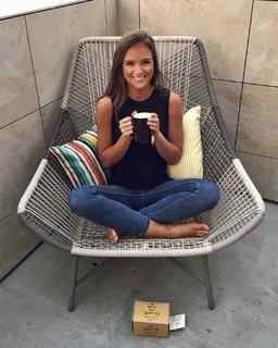 Helen Owen feet photo 18