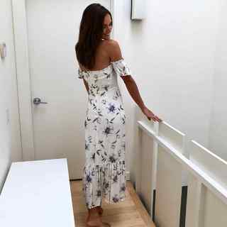 Helen Owen feet photo 3