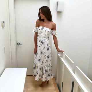 Helen Owen feet photo 1