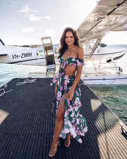 Helen Owen feet photo 16