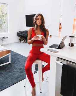 Helen Owen feet photo 13