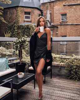 Helen Owen feet photo 17