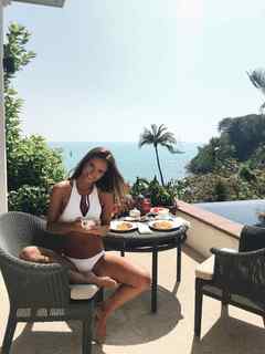 Helen Owen feet photo 20