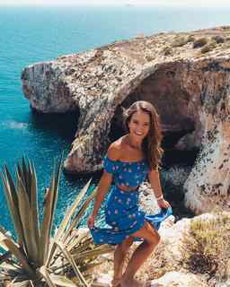 Helen Owen feet photo 13