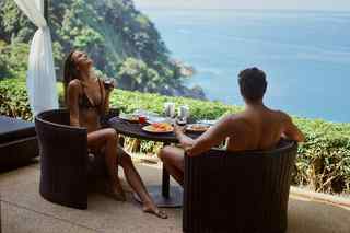 Helen Owen feet photo 7