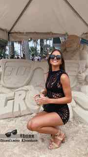 Helen Owen feet photo 2