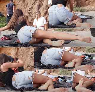 Helen Owen feet photo 7