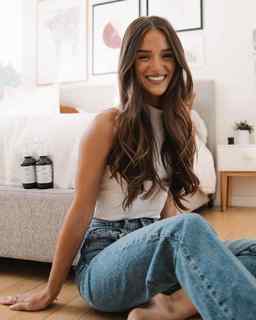 Helen Owen feet photo 17