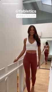 Helen Owen feet photo 5