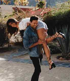 Helen Owen feet photo 8