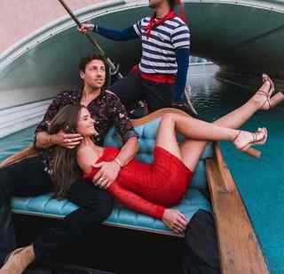 Helen Owen feet photo 4