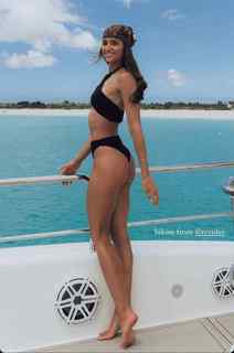 Helen Owen feet photo 8